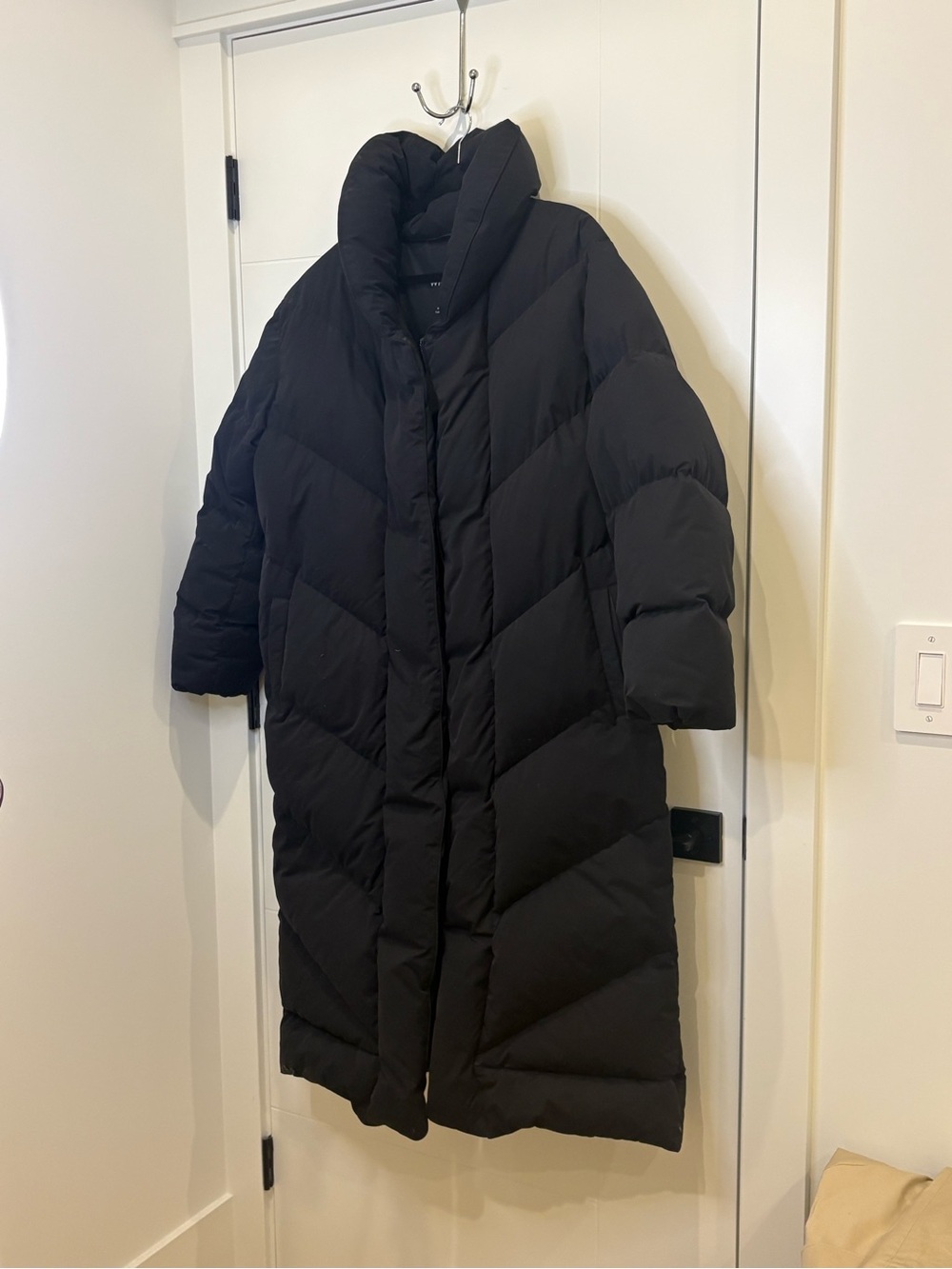 Wilfred Black Long Puffer Coat with High Collar